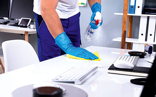 Compact Cleaning achtet auf umwelt- und materialschonende Produkte und Reinigungsmaschinen.