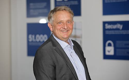 Stefan Waelde, Airplus