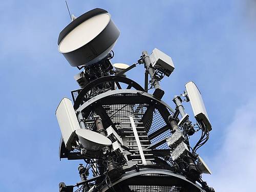 Die Frequenzen eigneten sich besonders dafür, eine sichere „Funknetzinfrastruktur zur Steuerung von Versorgungsnetzen aufzubauen“, sagte der Präsident der Bundesnetzagentur, Jochen Homann. Foto: Soeren Stache/dpa-Zentralbild/dpa