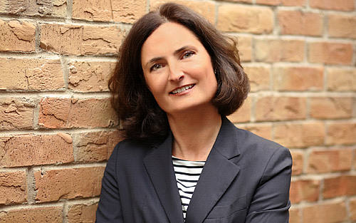 Sie übernimmt die Geschäftsführung der Arrow ECS AG: Susanne Endress.