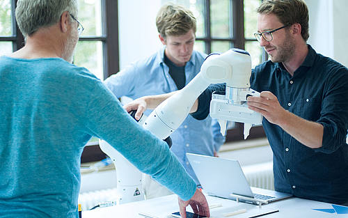 Roboter machen Schule