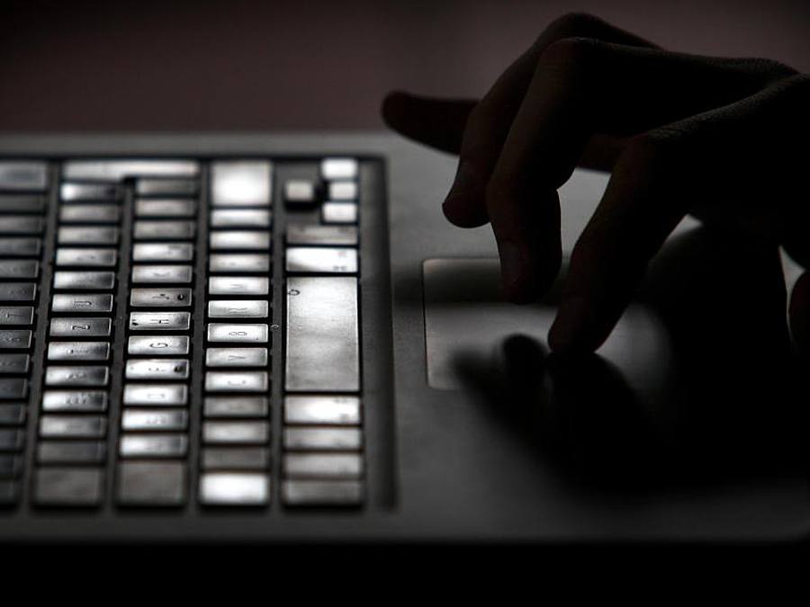 In den vergangenen Jahren hat es mehrfach Fälle gegeben, in denen Mitarbeiter auf Phishing-Attacken hereinfielen. Foto: Karl-Josef Hildenbrand/dpa