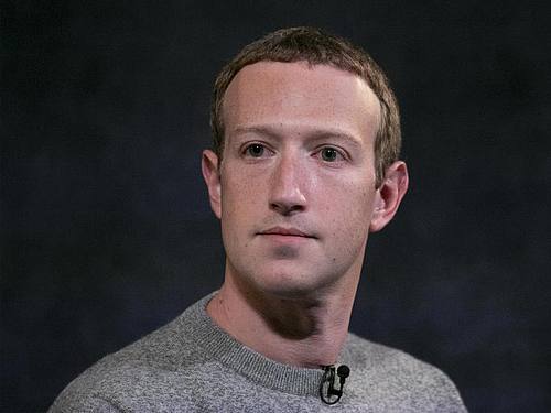 Mark Zuckerberg greift Apples Haltung beim Datenschutz an. Foto: Mark Lennihan/AP/dpa