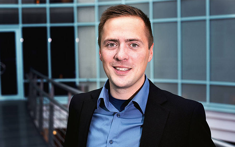 Jonas Flint, DEJ Technology GmbH