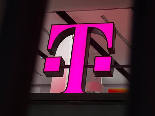 Behördenmail adé: Die Telekom steigt aus dem Mailsystem De-Mail aus. Foto: Rainer Jensen/dpa