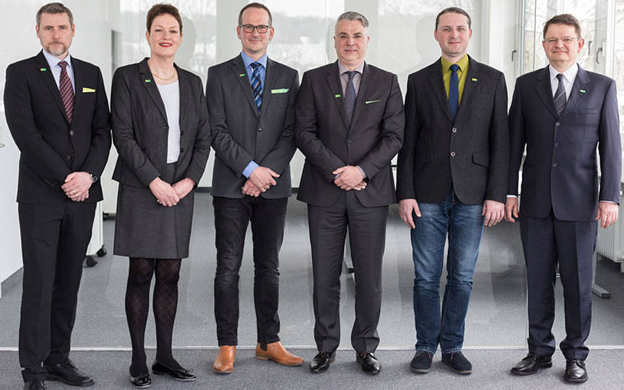 Die Estos-Geschäftsführung mit Geschäftsleitung