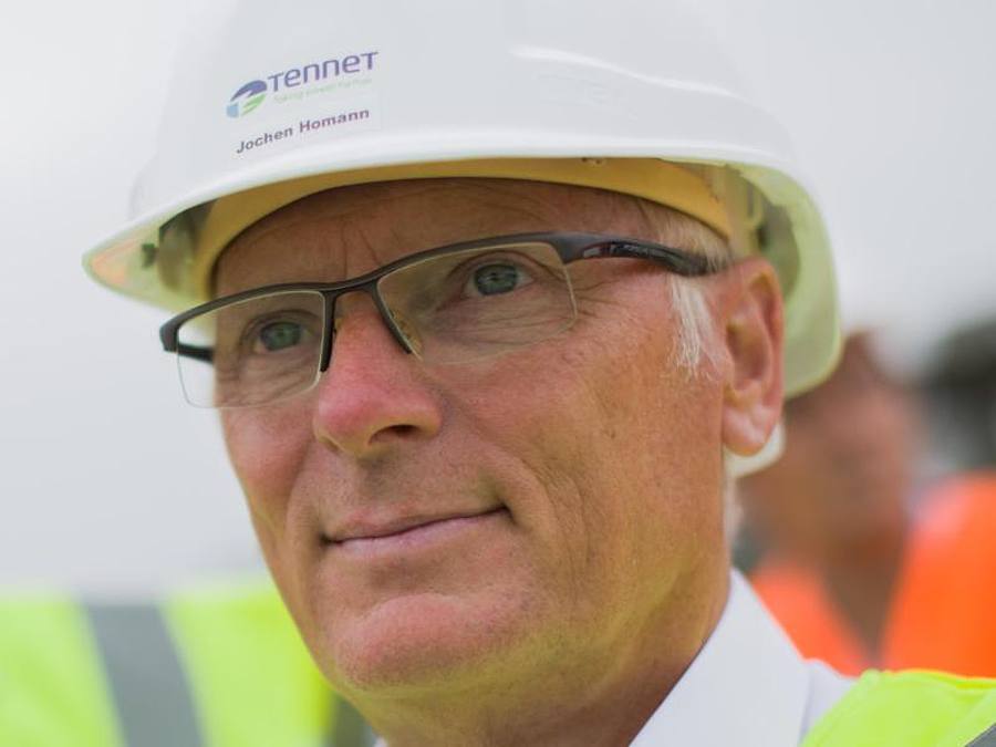 Vodafone-Deutschlandchef Hannes Ametsreiter: «Das Papier braucht eine Reparatur.» Foto: Federico Gambarini