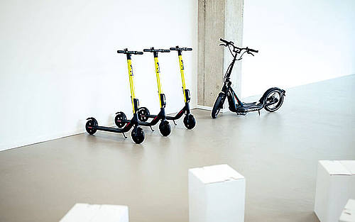 Elektro-Scooter am Schwabing Tor