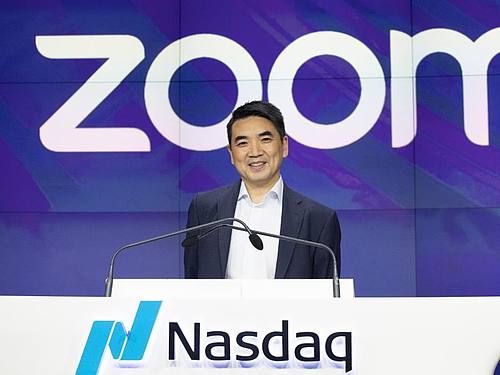 Eric Yuan hat den Videokonferenz-Dienst Zoom vor zehn Jahren gegründet. Foto: Mark Lennihan/AP/dpa