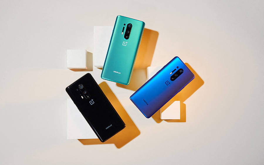 Das Oneplus 8 Pro in drei Farben