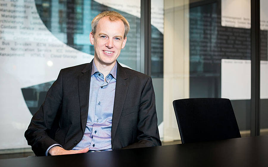 Dr. Gregor Joeris, SER