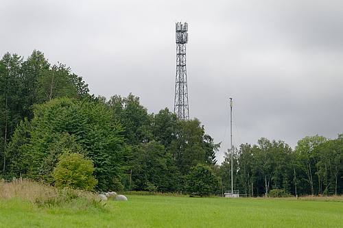 Zwei Funkmasten 