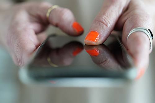 Lieber Online-Dienste wie Whatsapp oder Threema als SMS