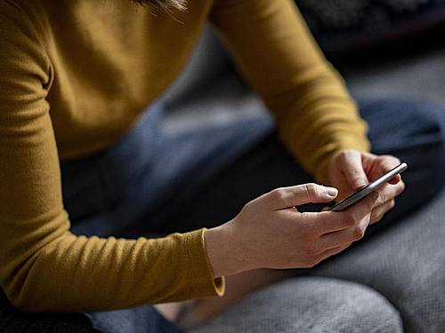Innerhalb von zwei Jahren habe sich der App-Umsatz nahezu verdoppelt. Foto: Fabian Sommer/dpa