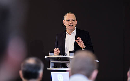 Dr. Hans-Joachim Popp, Vorsitzender des Präsidiums VOICE - Bundesverband der IT - Anwender e.V.