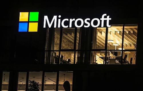 Der Softwarekonzern Microsoft ist einer der führenden Anbieter von KI-Systemen weltweit.