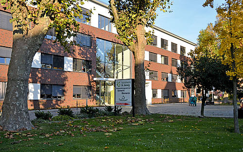Fassade des Sozialwerk St. Georg e.V.