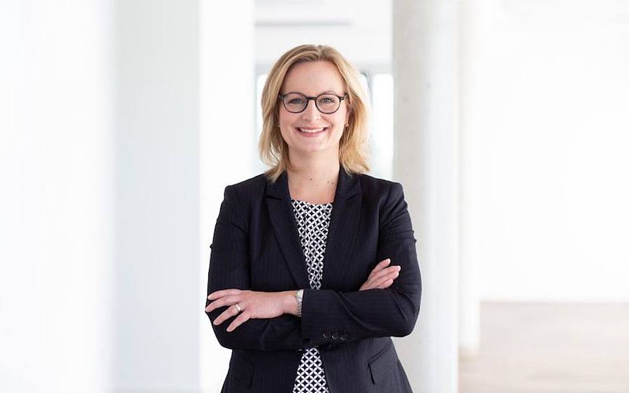 Katrin Hahn, BWI GmbH