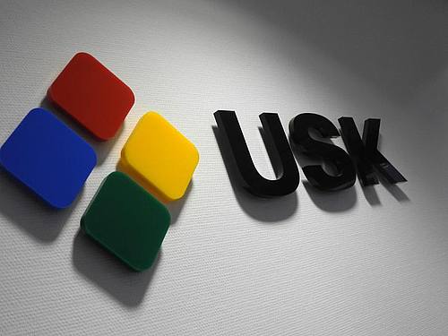 Die USK ist die freiwillige Selbstkontrolle der Computerspielewirtschaft. Foto: Julia Naue