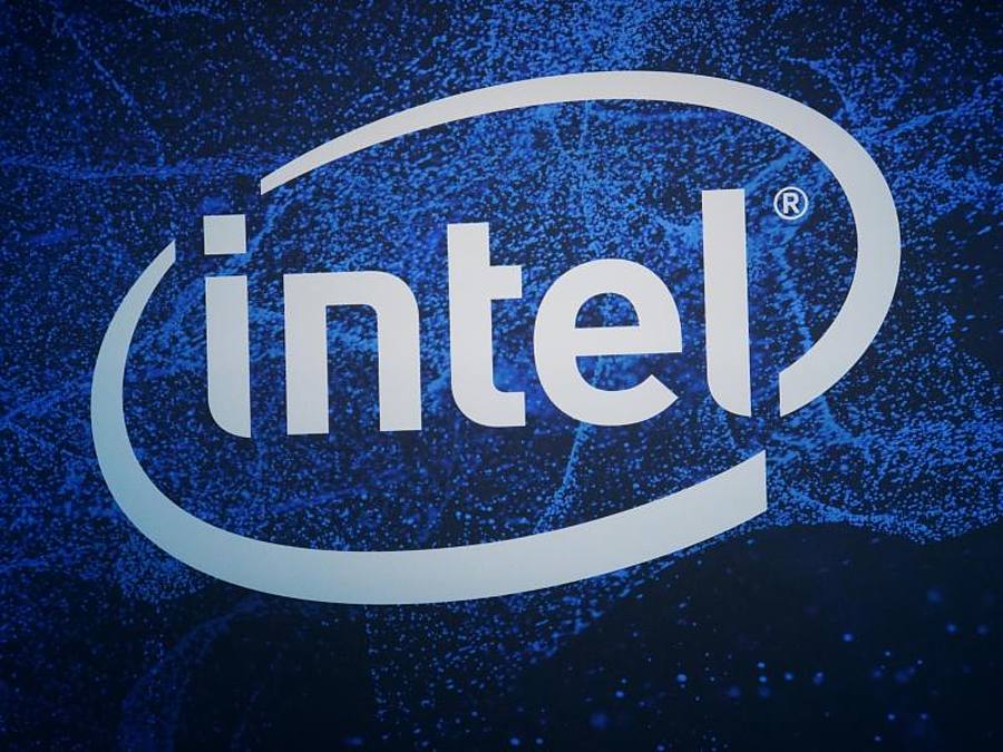 Intel will mit der Übernahme seine Fertigungskapazitäten ausbauen. Foto: Christoph Dernbach/dpa