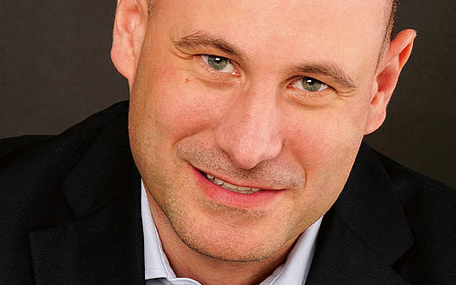 Anthony Tattersall von Coursera