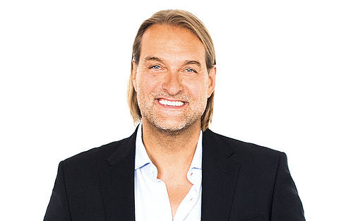 Uwe Bergmann, Cosmo Consult