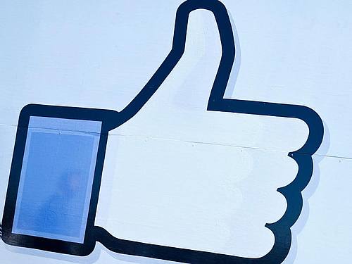 Facebook Like Daumen