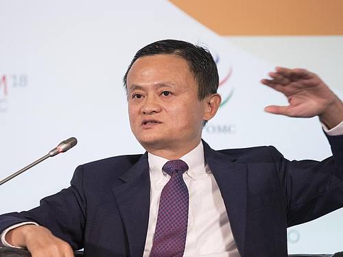 Alibaba-Gründer Jack Ma hat mit seinem zunächt auf Online-Handel spezialisierten Unternehmen ein Milliardenvermögen angehäuft. Foto: Xu Jinquan/XinHua