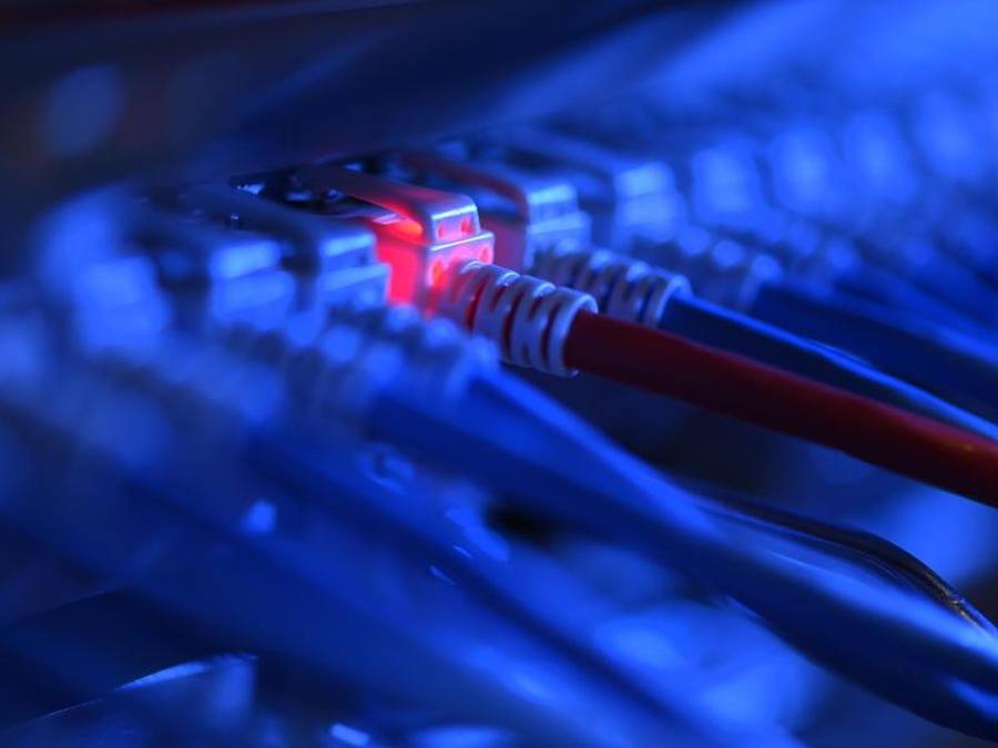 Innerhalb der EU haben rund ein Dutzend Staaten bereits Pläne für nationale Digitalsteuern parat. Foto: Felix Kästle
