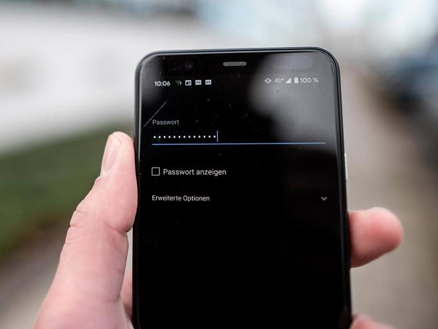 Der Bundesrat hat die geplanten höheren Hürden für den staatlichen Zugriff auf persönliche Daten von Handy- und Internetnutzern abgelehnt. Foto: Fabian Strauch/dpa/Archivbild