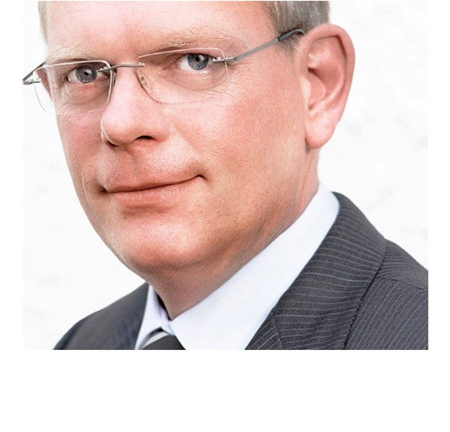 Carsten Becker, Technogroup