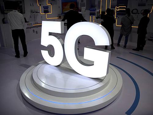 Die Telekom hat einen Acht-Punkte-Plan vorgelegt, der die Einführung von 5G in Deutschland beschleunigen soll. Foto: Mark Schiefelbein/AP