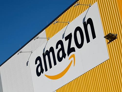 Amazon Logo. Foto: Ina Fassbender/dpa