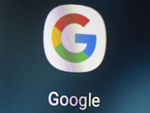 Google steht hinter dem Smartphone-Betriebssystem Android, das einen Marktanteil von über 80 Prozent hat. Foto: Fabian Sommer/dpa
