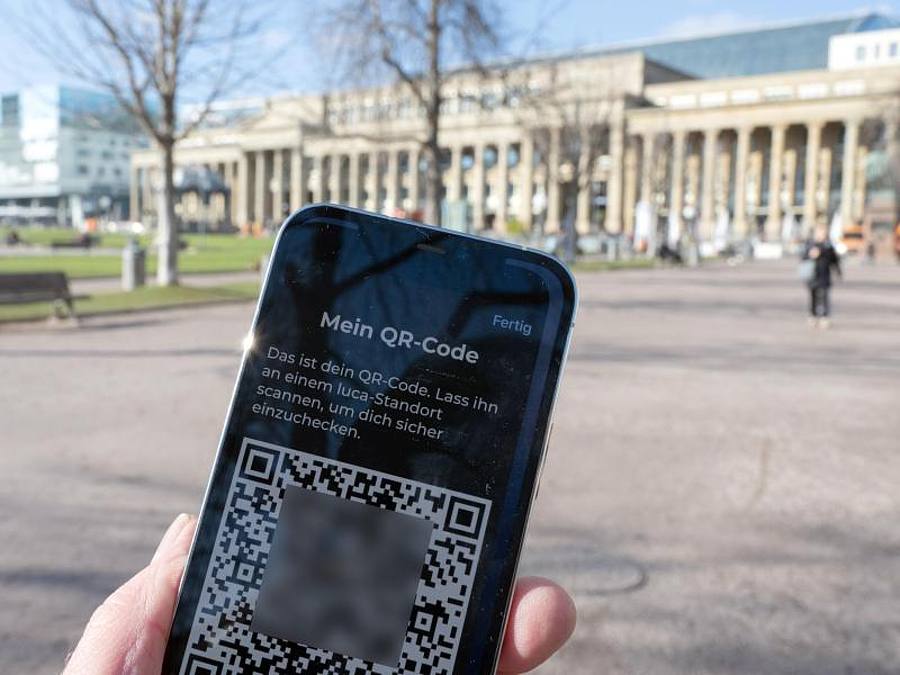 Die Luca-App war im Jahr 2020 zur Eindämmung der Corona-Pandemie gestartet worden. Foto: Bernd Weißbrod/dpa