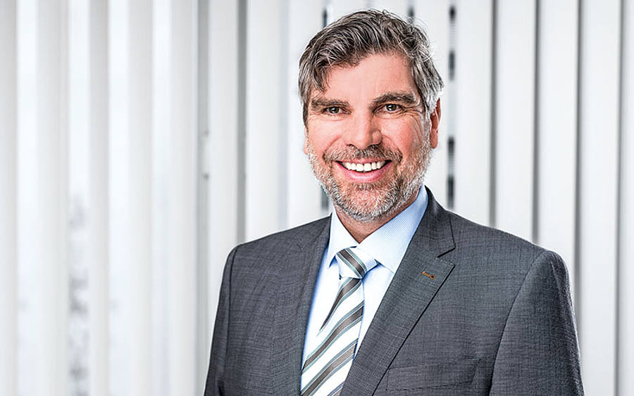 Dr. Herbert Hadler, Geschäftsführer der PSI Automotive und Industry GmbH