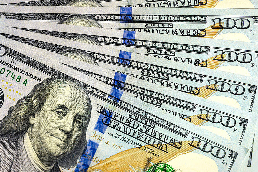 100 Dollar Banknoten
