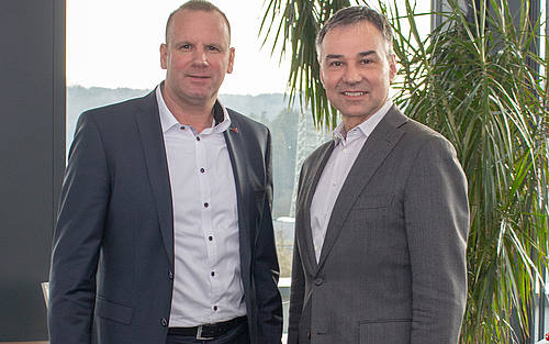 Die Geschäftsführer der DC-Datacenter-Group GmbH (von links): Firmengründer Ralf Siefen, und der neue Vertriebs-Chef Gerd Simon.