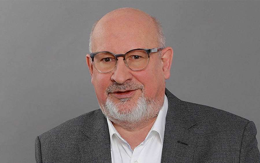 Dr. Eckart Eller, CEO der El-Net-Group
