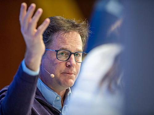 Nick Clegg, Politikchef von Facebook ((Bildquelle: Lino Mirgeler/dpa))
