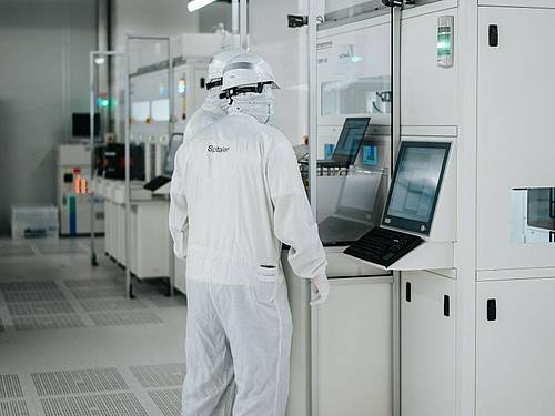 Reinraum in der neuen Chipfabrik von Infineon. Foto: Infineon/dpa
