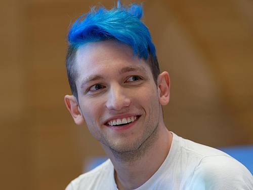 Der Youtuber Rezo wurde von Youtube als „Creator des Jahres“ ausgezeichnet. Foto: Henning Kaiser/dpa
