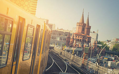 Als Deutschlands größtes Nahverkehrsunternehmen zählte die BVG 2017 insgesamt 1.064 Millionen Fahrgastfahrten mit Bus, U-Bahn und Tram.