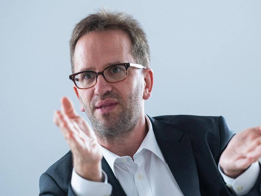 Vorstand des Bundesverbands der Verbraucherzentralen Klaus Müller. Foto: Christophe Gateau/dpa/Archivbild