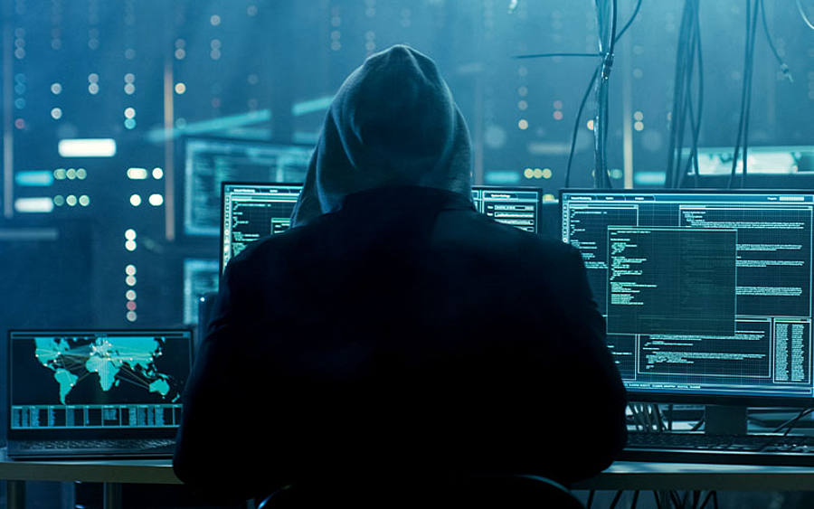 Hacker von hinten