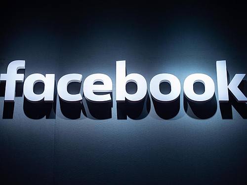 Facebook ist bekannt dafür, auf neue Trends aufzuspringen und den Rivalen nicht das Feld zu überlassen. Foto: Christophe Gateau/dpa
