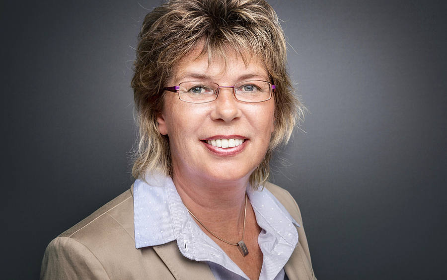 Angela Raab, die Personalexpertin für mittelständische Unternehmen