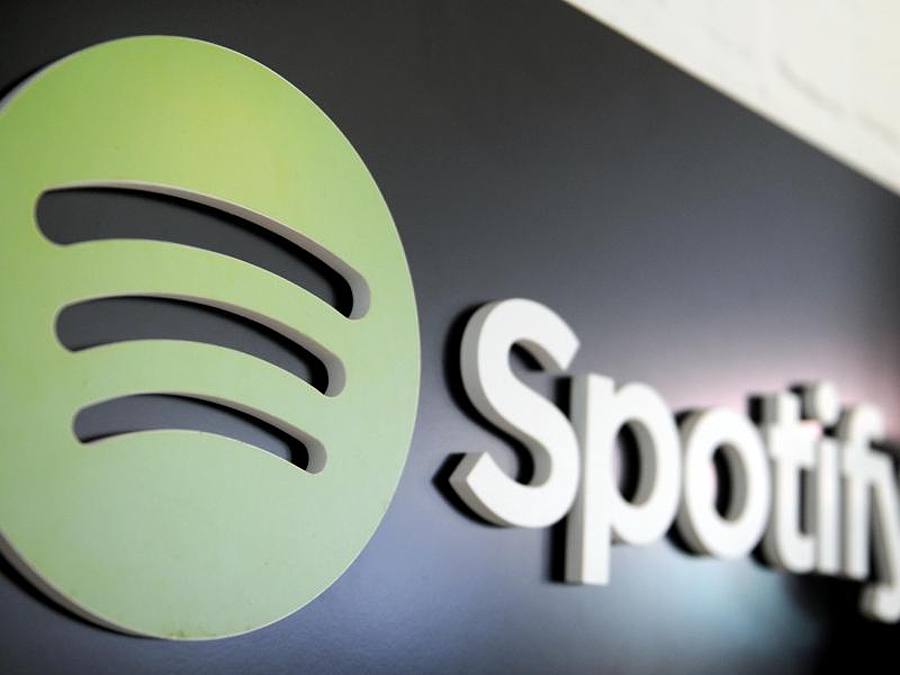 Spotify hatte nach jüngsten verfügbaren Zahlen von Ende 2017 gut 70 Millionen zahlende Abokunden. ((Foto: Britta Pedersen))