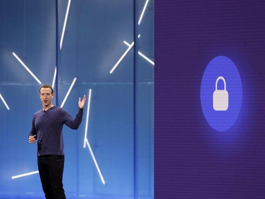 Mark Zuckerberg präsentiert auf der Entwicklungskonferenz F8 die Zukunftspläne von Facebook. ((Foto: Marcio Jose Sanchez))