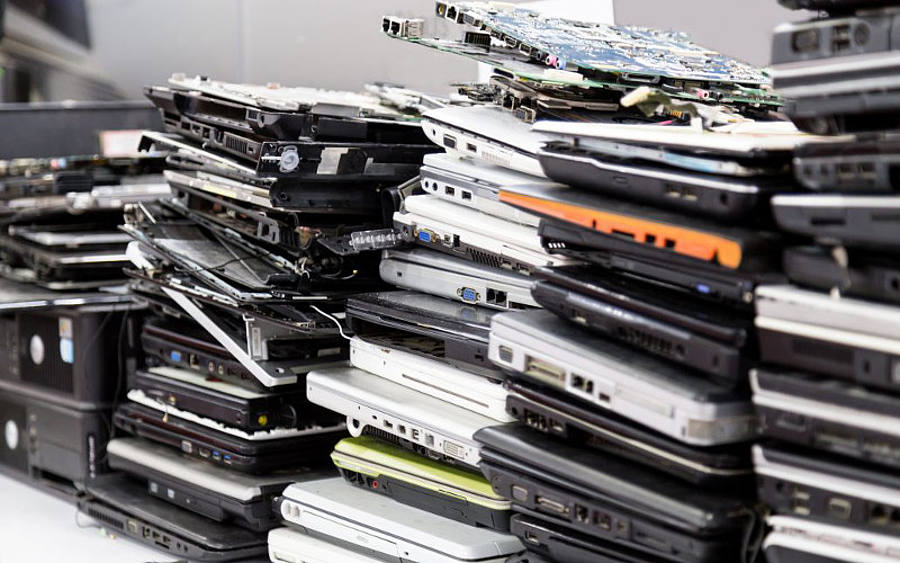 Viele defekte Laptops